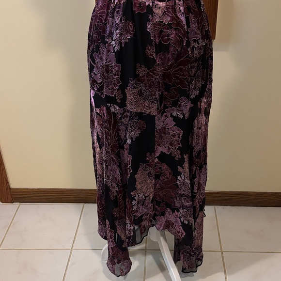 White House Black Market Purple and Pink Floral Dress - size 2 - Picture 9 of 13